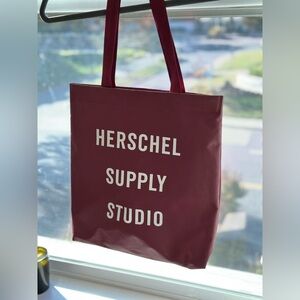 herschel studio tote laptop bag commute